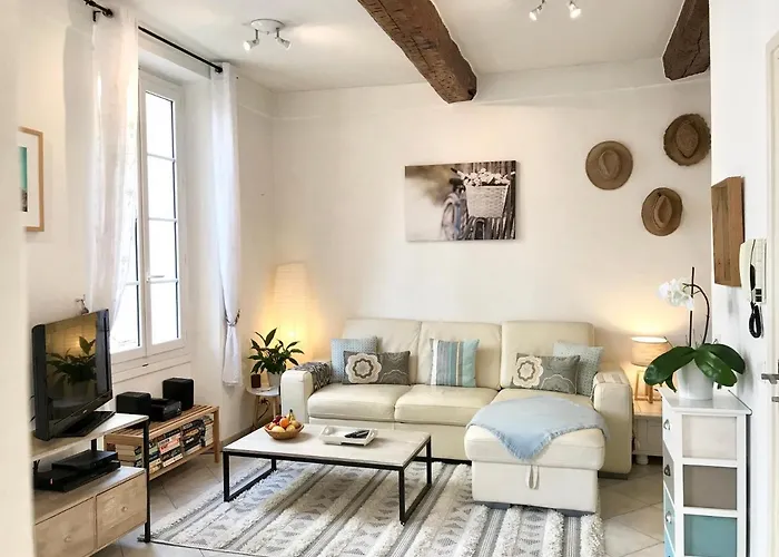 Daire Balcony Apartment Pedestrian Centre Of Old Town *