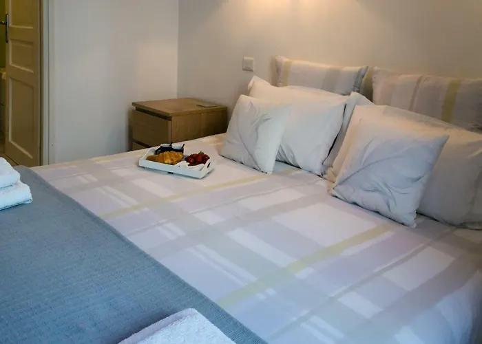 Balcony In Heart Of Pedestrian Centre Of Old Antibes Appartamento *